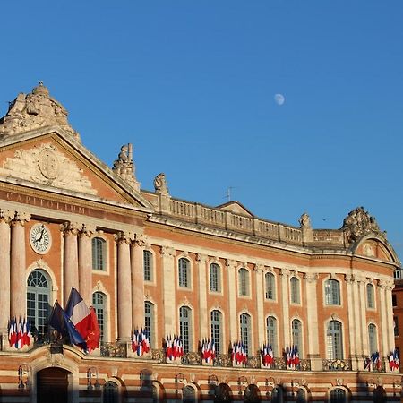 Blagnac : Appartement T2 Avec Jardin, Parking Et Climatisation Luaran gambar