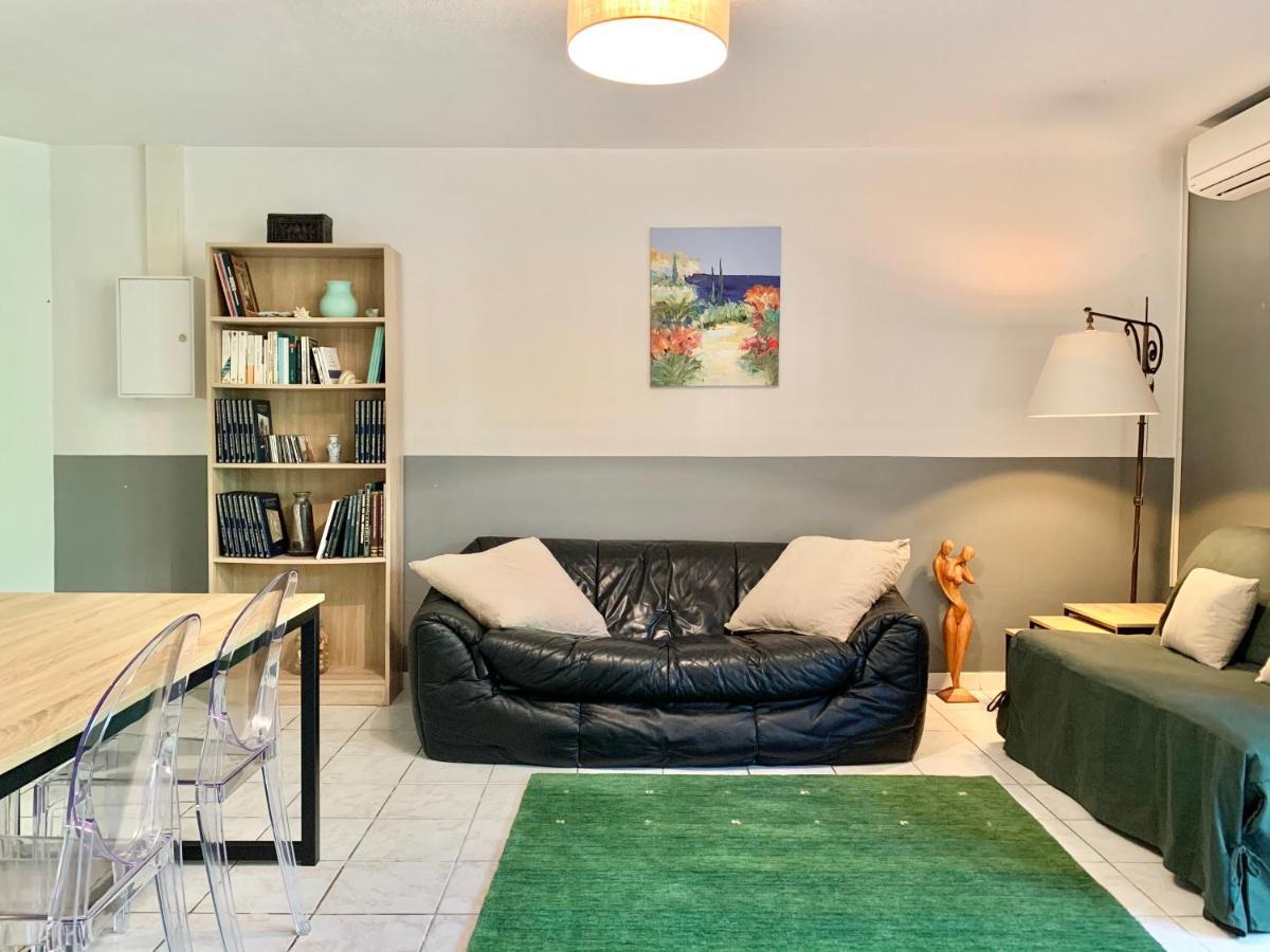 Blagnac : Appartement T2 Avec Jardin, Parking Et Climatisation Luaran gambar