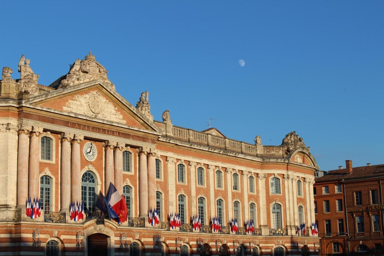 Blagnac : Appartement T2 Avec Jardin, Parking Et Climatisation Luaran gambar